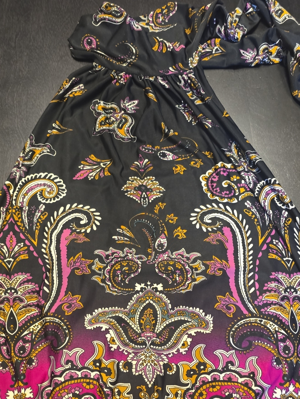Bebe- Women's Black Paisley Print Top